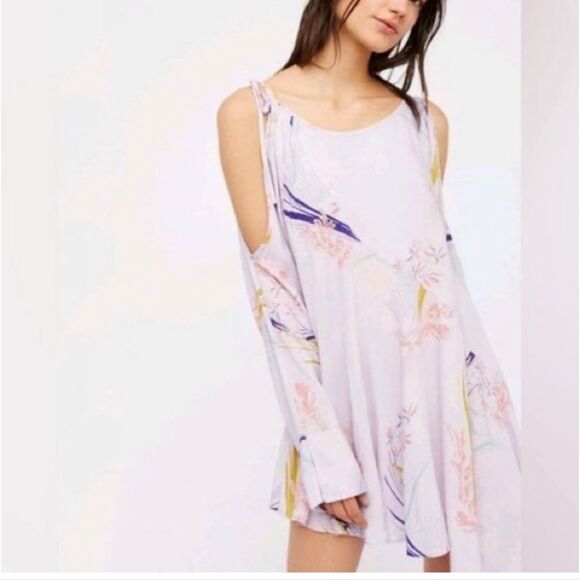 Free People Women’s XS Clear Skies Cold Shoulder Lilac Mini Dress NEW - Picture 1 of 11